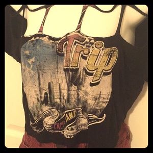 😈Cut out graphic t-shirt